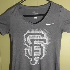 NIKE TRAINING SHIRT ADULT WOMEN SMALL SZ